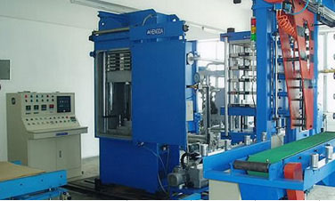 Vacuum-pressing-machine